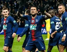 开云登录入口-中超今晚走向成谜，巴黎圣日耳曼门线救险，悬念犹存，赛季目标并未改变(巴黎圣日耳曼中国官网)