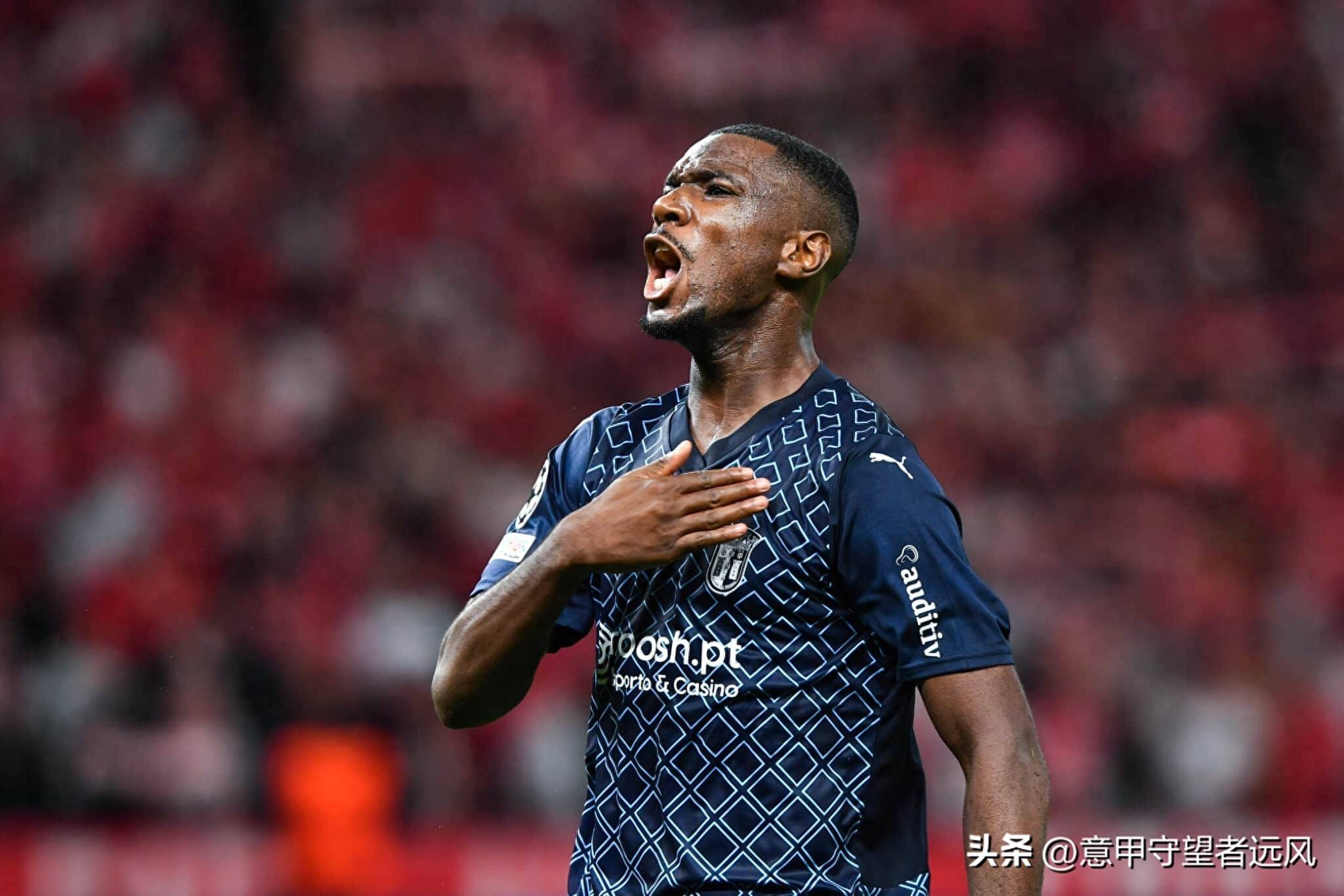 关于里尔复出首秀备战葡超底特律活塞强势反弹备战社区盾，詹姆斯在FPX比赛中爆冷瞬间刷屏的信息