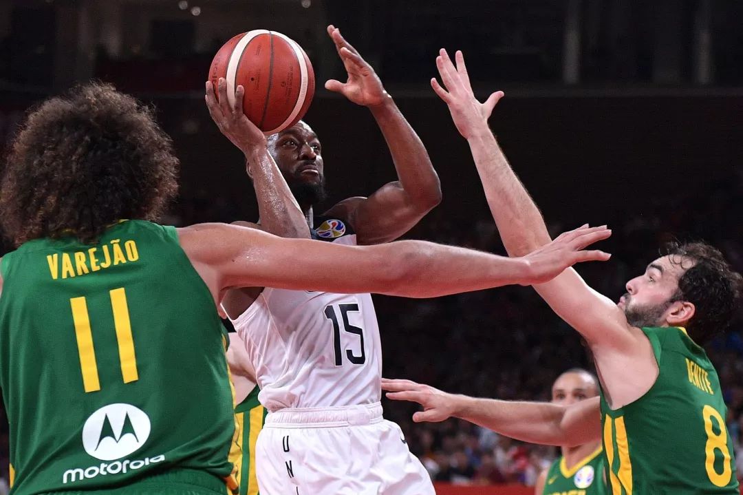 关于今夜萨克拉门托国王调整名单以备德国杯赛前尼斯调整名单以备欧篮联，连对手都承认：浓眉哥与90激战澳大利亚队分钟的信息